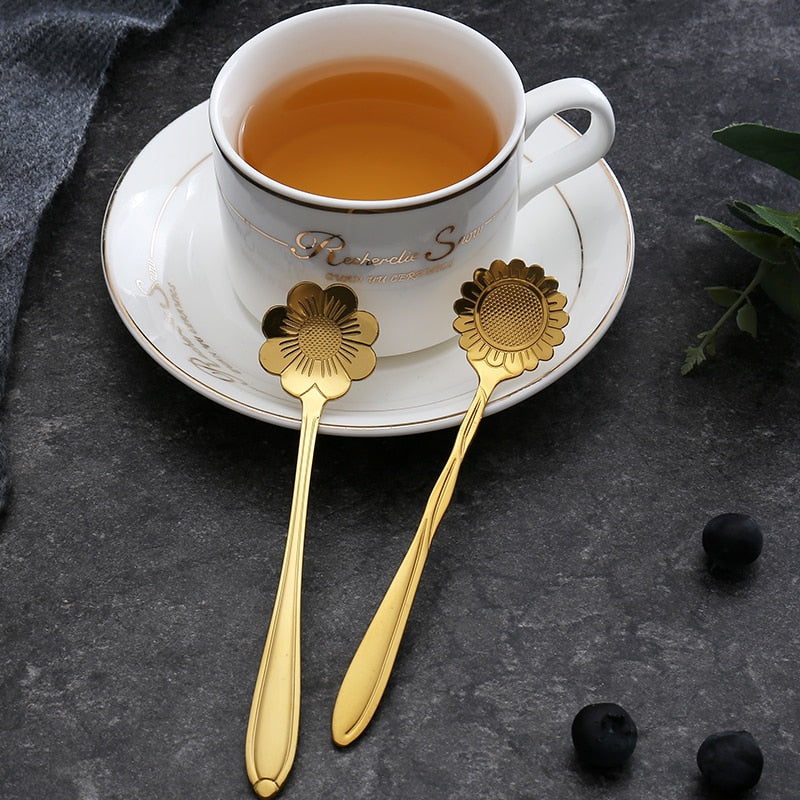 Nevosa | Ensemble de 8 cuillères à café en acier inoxydable avec motif floral