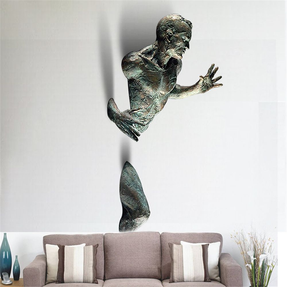 Nevosa | Imitation Cuivre Résine Ornement Figure Abstraite Art Mural Grimpant 3D À Travers Mur Statue Sculpture