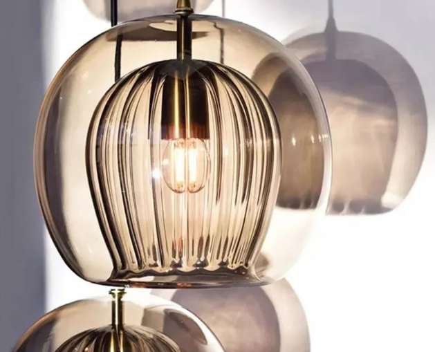 Nevosa | Suspension en verre moderne pour un look élégant