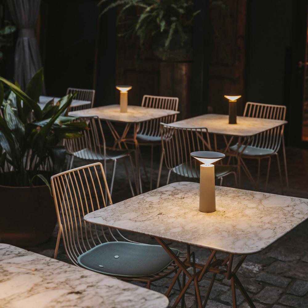 Nevosa | InfiNight - Lampe de table moderne avec capteur tactile | Intensité variable