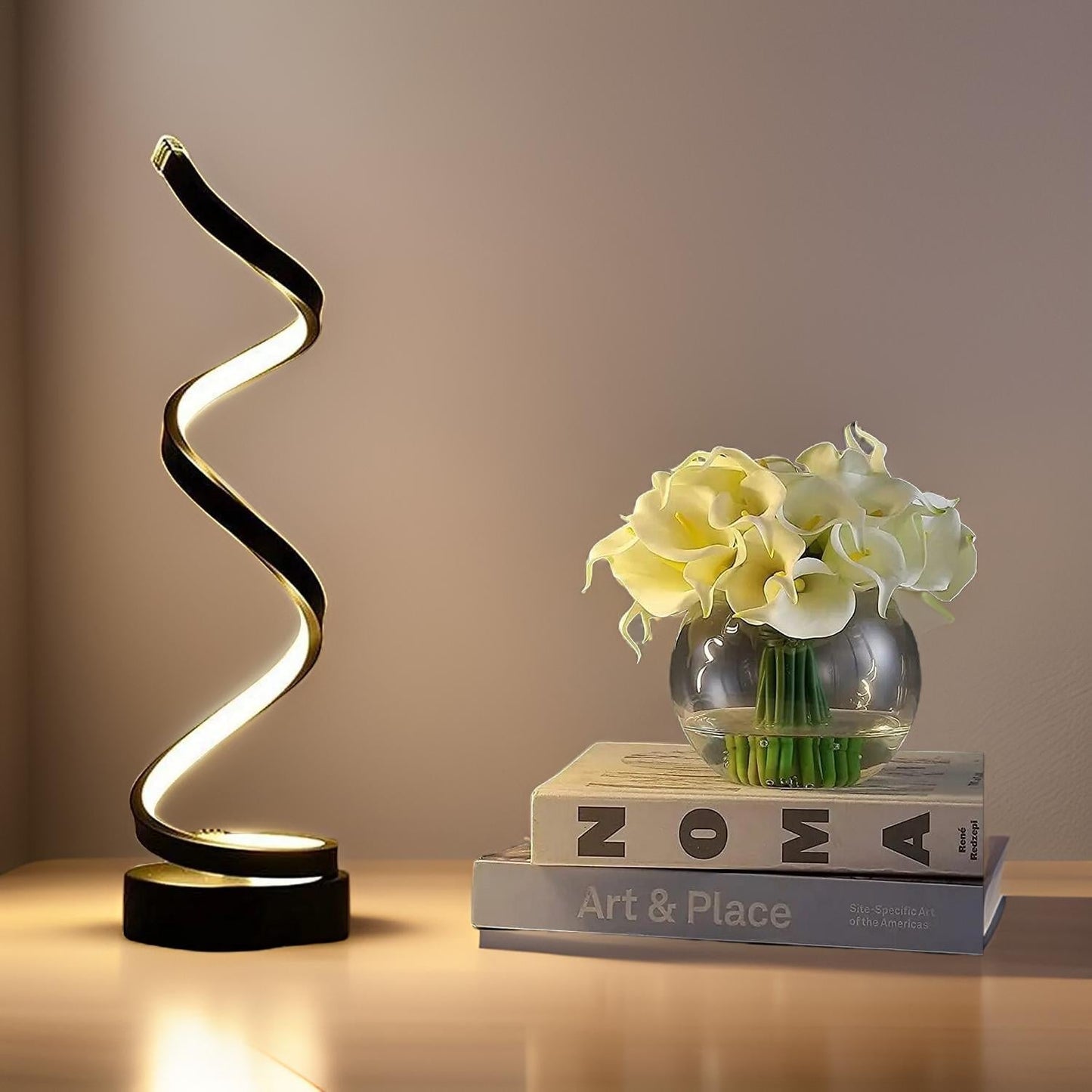 Nevosa | Lampe de table LED moderne avec contrôle tactile et lumière chaude
