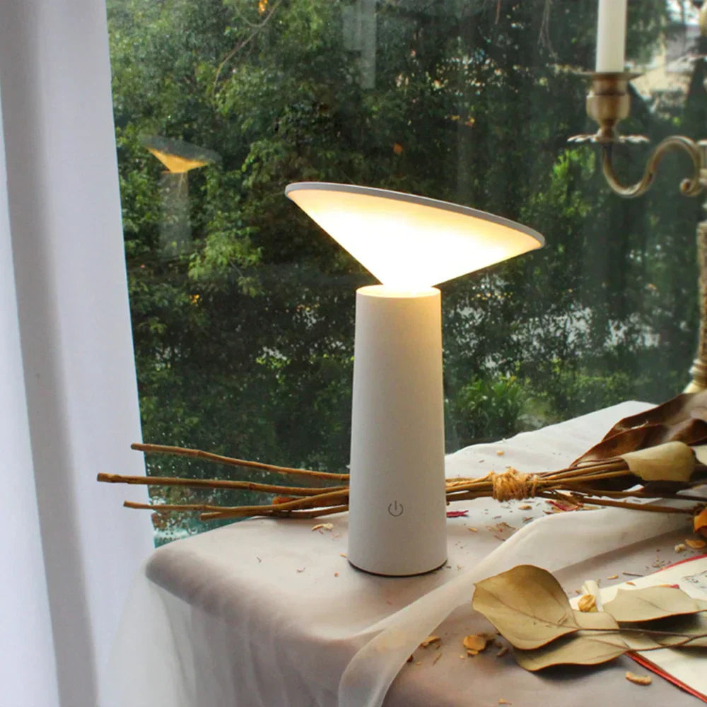 Nevosa | InfiNight - Lampe de table moderne avec capteur tactile | Intensité variable